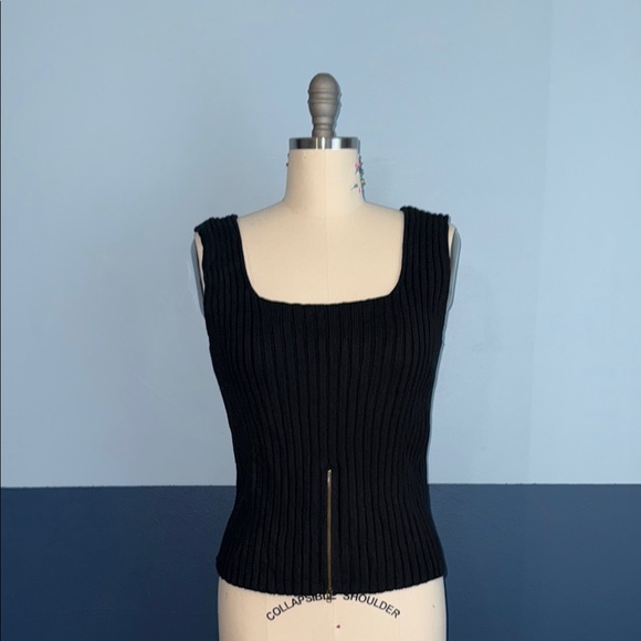 Vintage Spiegel Black Ribbed Knit Sleeveless Top - Picture 1 of 6